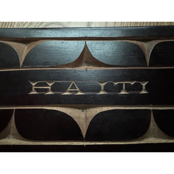 Haitian Wood Trinket Jewelry Box W/ Lid Hand Carved In Haiti 9 1/2‎ X 2 - Picture 3 of 8
